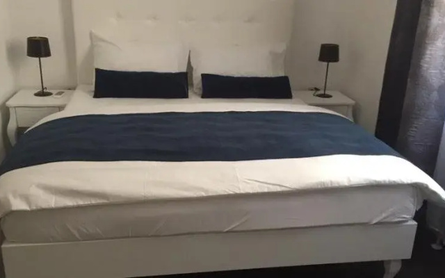 Hotel International