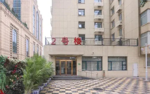 Beijing Xinjiang Plaza Yingbin Building