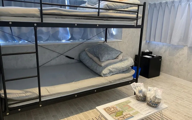 Yokohama Guesthouse HACO. TATAMI.