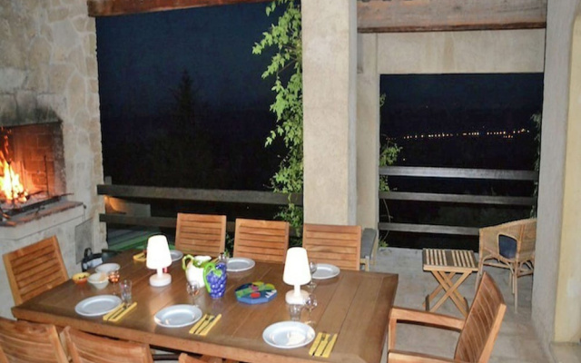 Villa in Tourtour With Swimming Pool