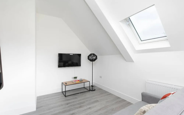 Skyvillion -vineyard Court- Enfield 1bed Wbalcony