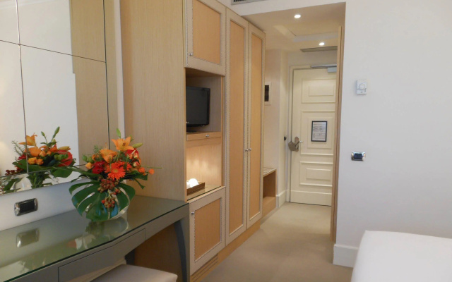 Starhotels Tuscany