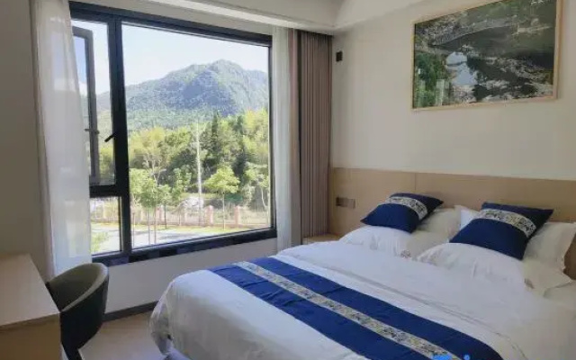 Bridge View Homestay
