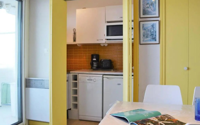 Appartement Le Lavandou, 1 pièce, 3 personnes - FR-1-251-252