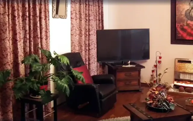 The Spanish Guesthouse, Private Rooms
