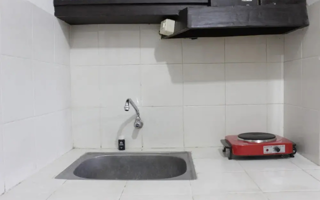Loft Studio Room at Pinewood Apartment Jatinangor Near Jatos