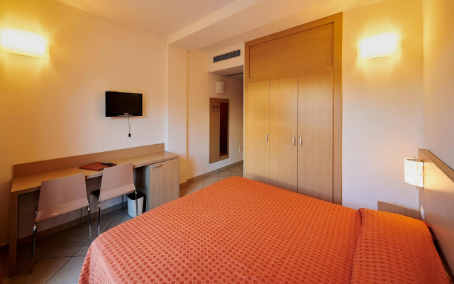 Bolgheri Marina Resort ex Varo Village