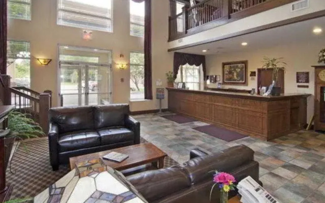 Best Western Plus Chaska River