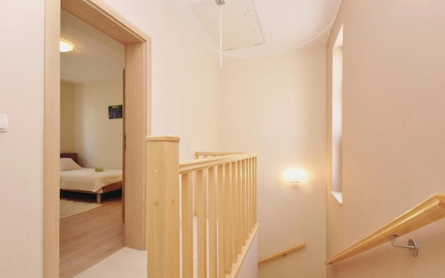 Stunning Home in Zadar With Wifi and 2 Bedrooms