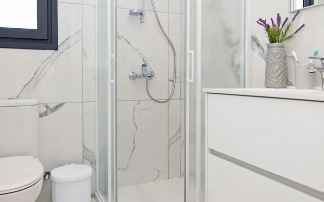 Martha Pernera in Pernera