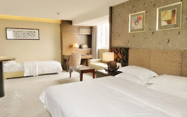Wings Hotel