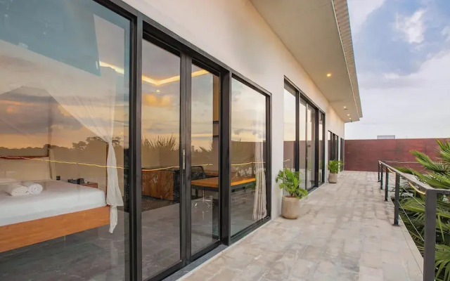 Villa MJ Modern 4BR with Pool & Rooftop