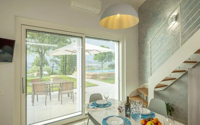 Spacious Stay in Montelupone