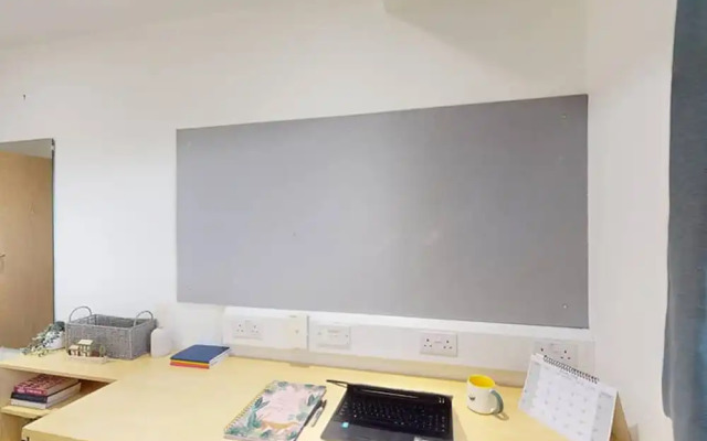 Student only Classic Ensuite Edinburgh