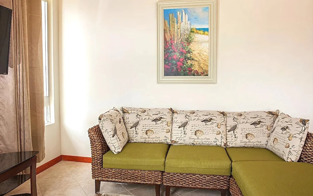 Four Diamonds Park Villas