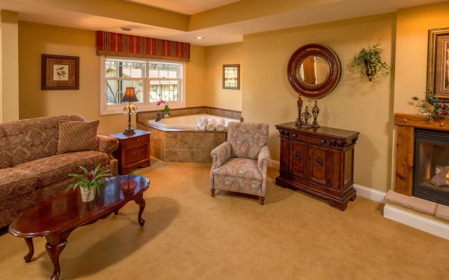 Goldmoor Inn