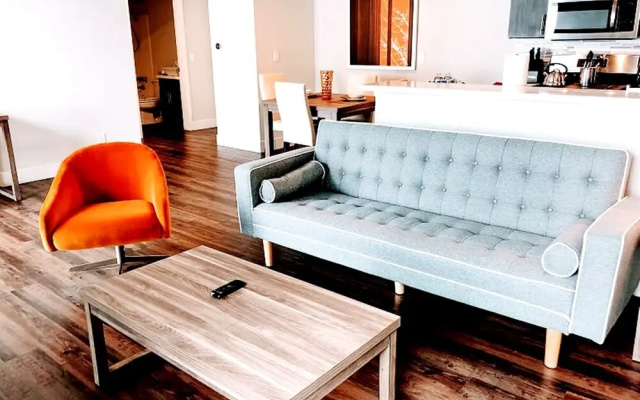 Gorgeous Vacation Rentals in Culver City
