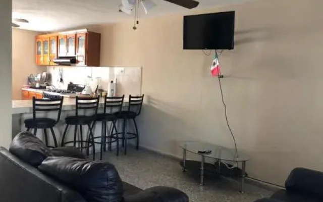 HOSPEDAJE VACACIONAL CANCúN AZúL II