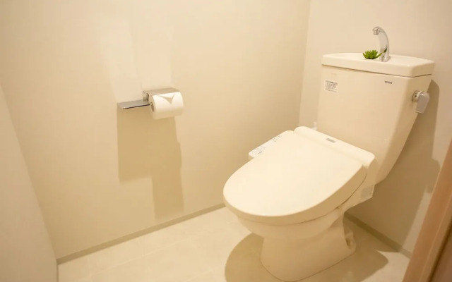 Bon Condo Umeda East