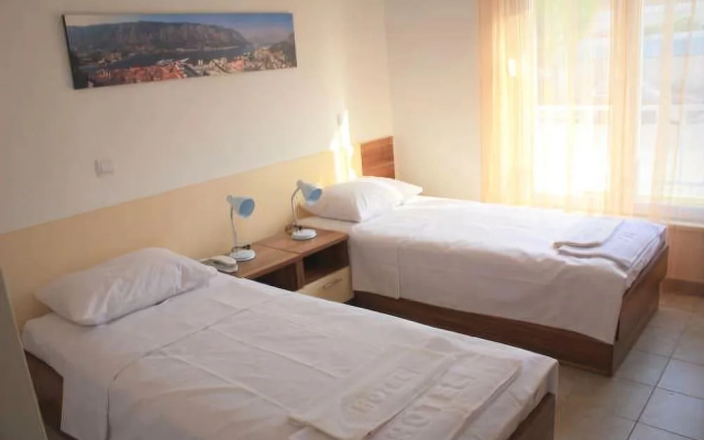 Adria Sport Hotel