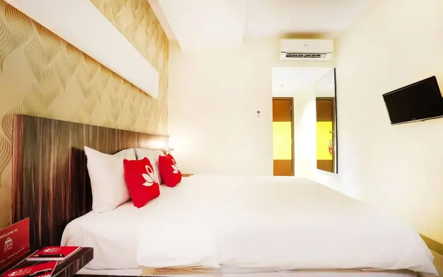 ZEN Rooms Near Purimas Batam Centre