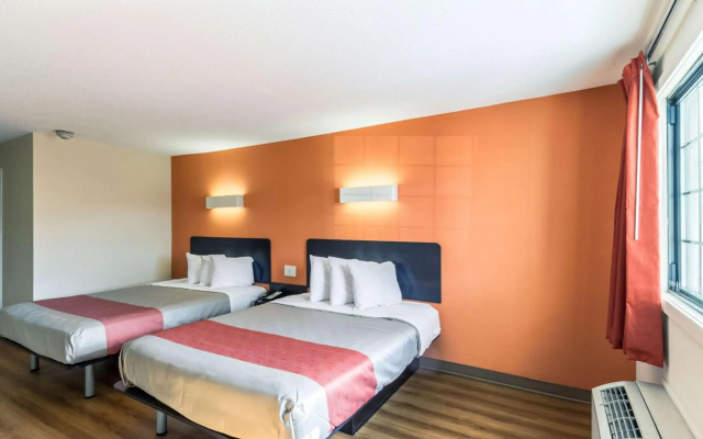 Motel 6 New Brunswick