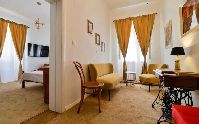 Stunning Home in Seget Donji With Wifi and 1 Bedrooms