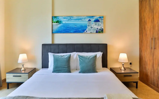 HiGuests - Golf View Residence