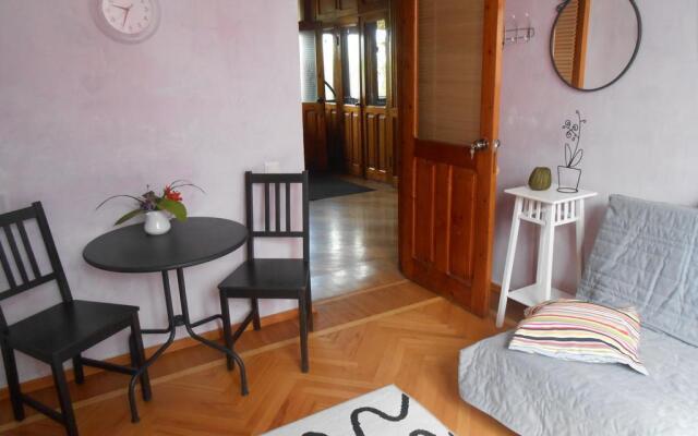 Гостиница Hostel Muraveynik в Таганроге отзывы, цены и фото номеров - забронировать гостиницу Hostel Muraveynik онлайн Таганрог комната для гостей