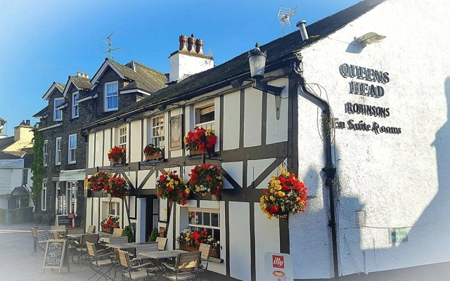 Queens Head Inn & Restaurant