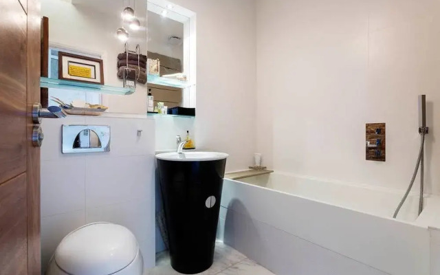 Veeve - Designer Clapham