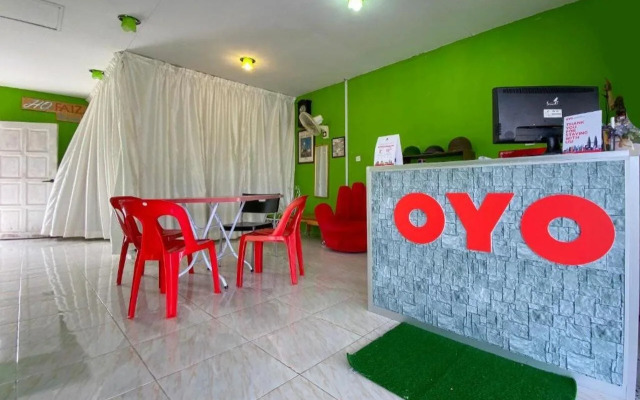 OYO 90168 Serambi Pelangi Chalet