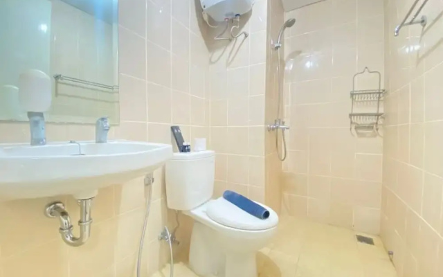Cozy and Minimalist 2BR Apartment at Parahyangan Residence