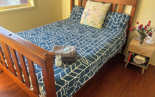 Lakeside Manor 2 Private Bedrooms with amenities