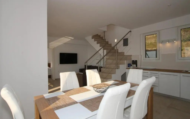 Sunset Sea View Villa 8