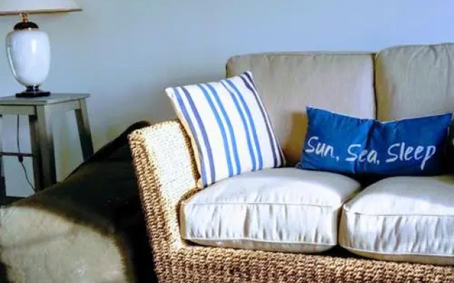 5, Sandleigh Apartment