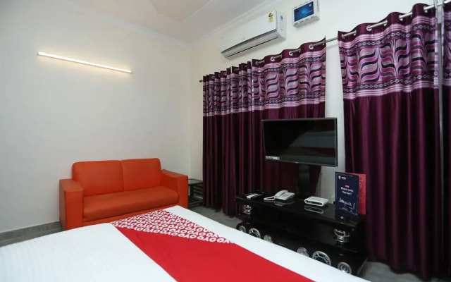 OYO 16534 Hotel HR Residency