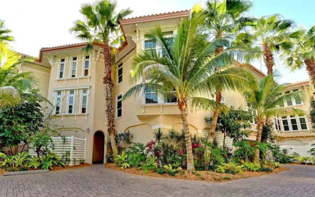 LPlage 6420 Gulf Dr Unit 3 by RedAwning