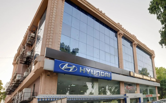 Rudra Royale Hotel