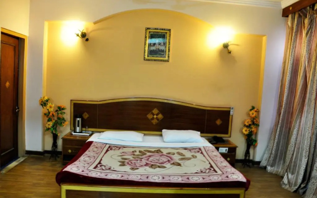 Hotel Madhuvan