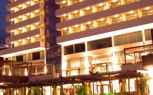 Отель Sol Costa Atlantis Tenerife вид на фасад