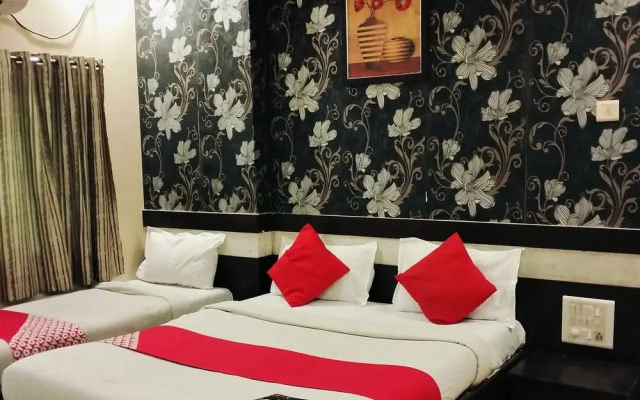 Hotel Palkhi