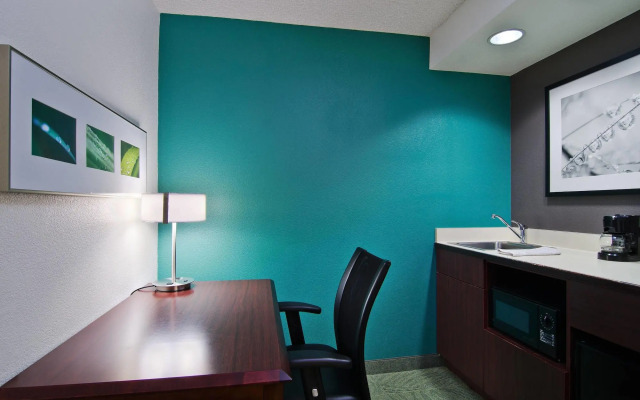 Sonesta Select Seattle Renton Suites