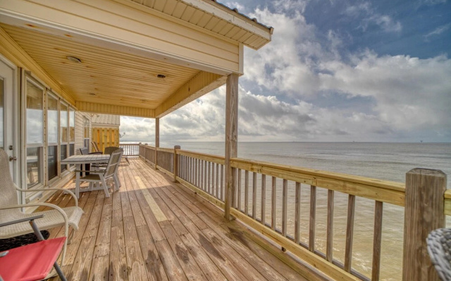 Rainbows End - 100-b Shell Ct