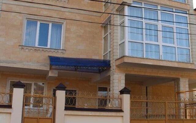 Гостиница Margarita Guest House вид на фасад