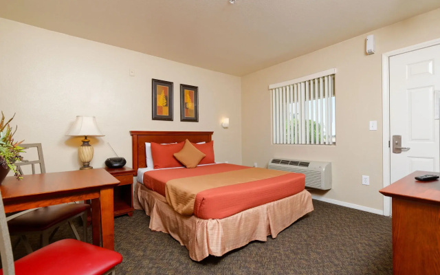 Siegel Select Casa Grande