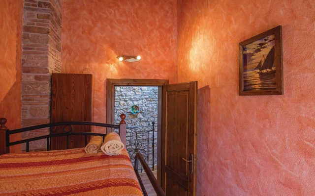 Stunning Home in Vrsar With Wifi and 3 Bedrooms