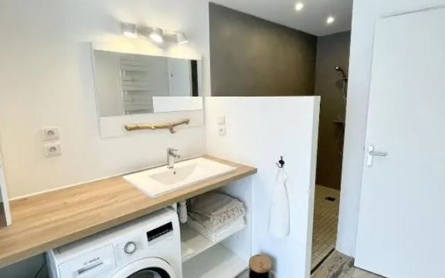 Jolie maison entièrement rénovée Proche plages