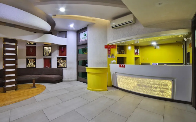 Hotel The Emerald