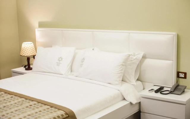 Casta Diva Hotel